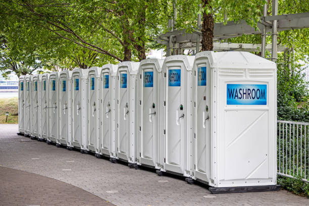 Best Porta potty rental near me  in Polk City, IA